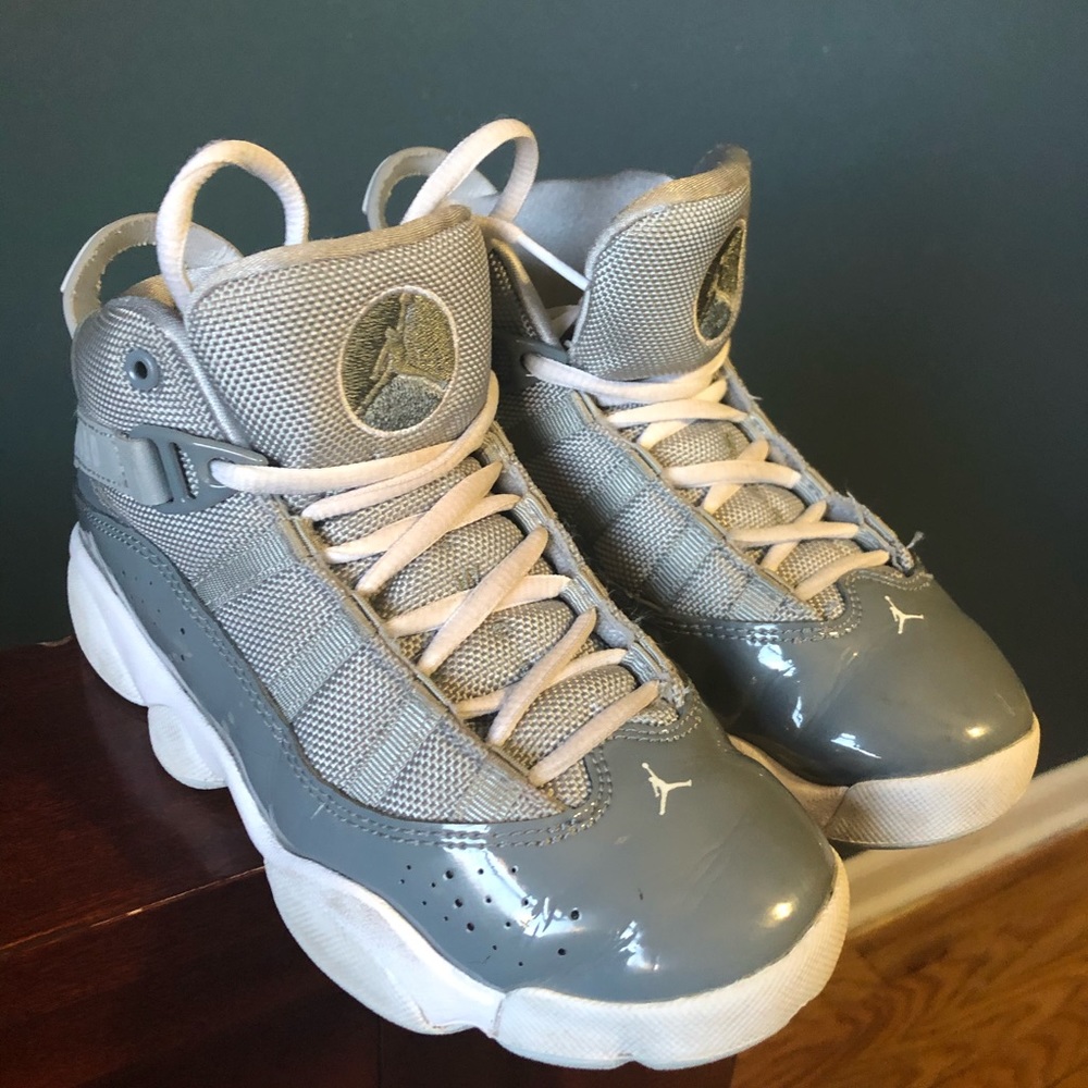Jordan - Boys Grey size 1.5